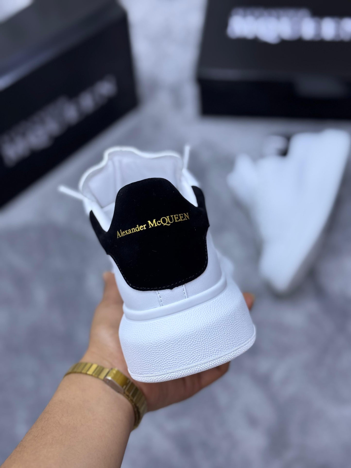 ALEXANDER MCQUEEN