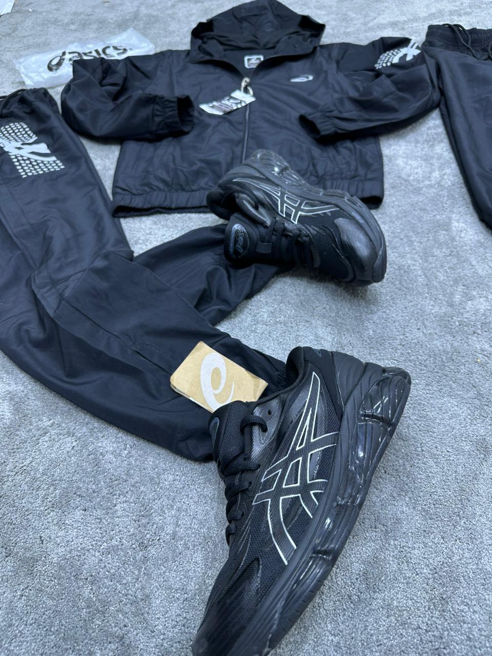 Chándal Asics Negro