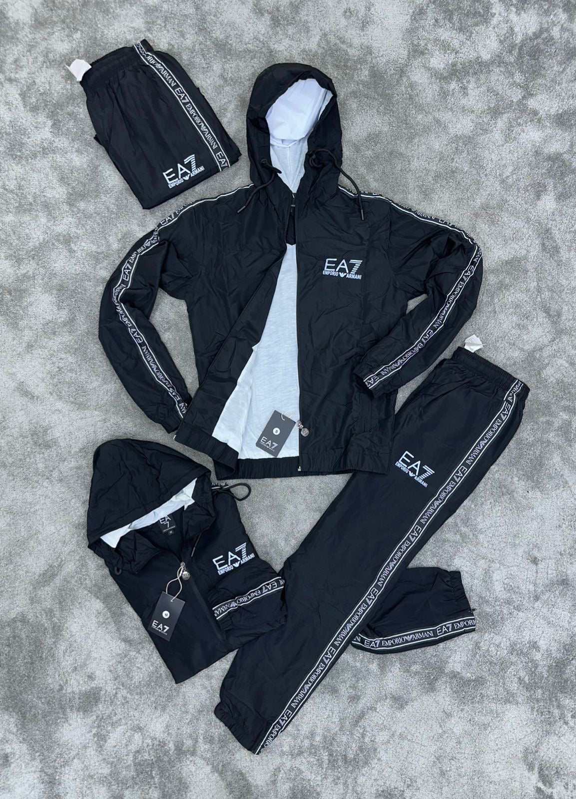 Chandal Armani
