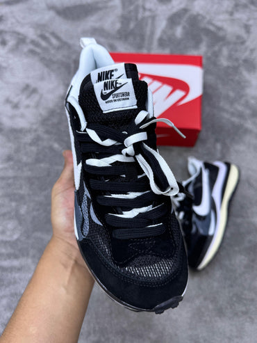 Nike x Scai Vaporwaffle black white EDICIÓN LIMITADA
