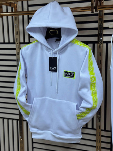 Chandal Armani (Blanco líma) Max calidad