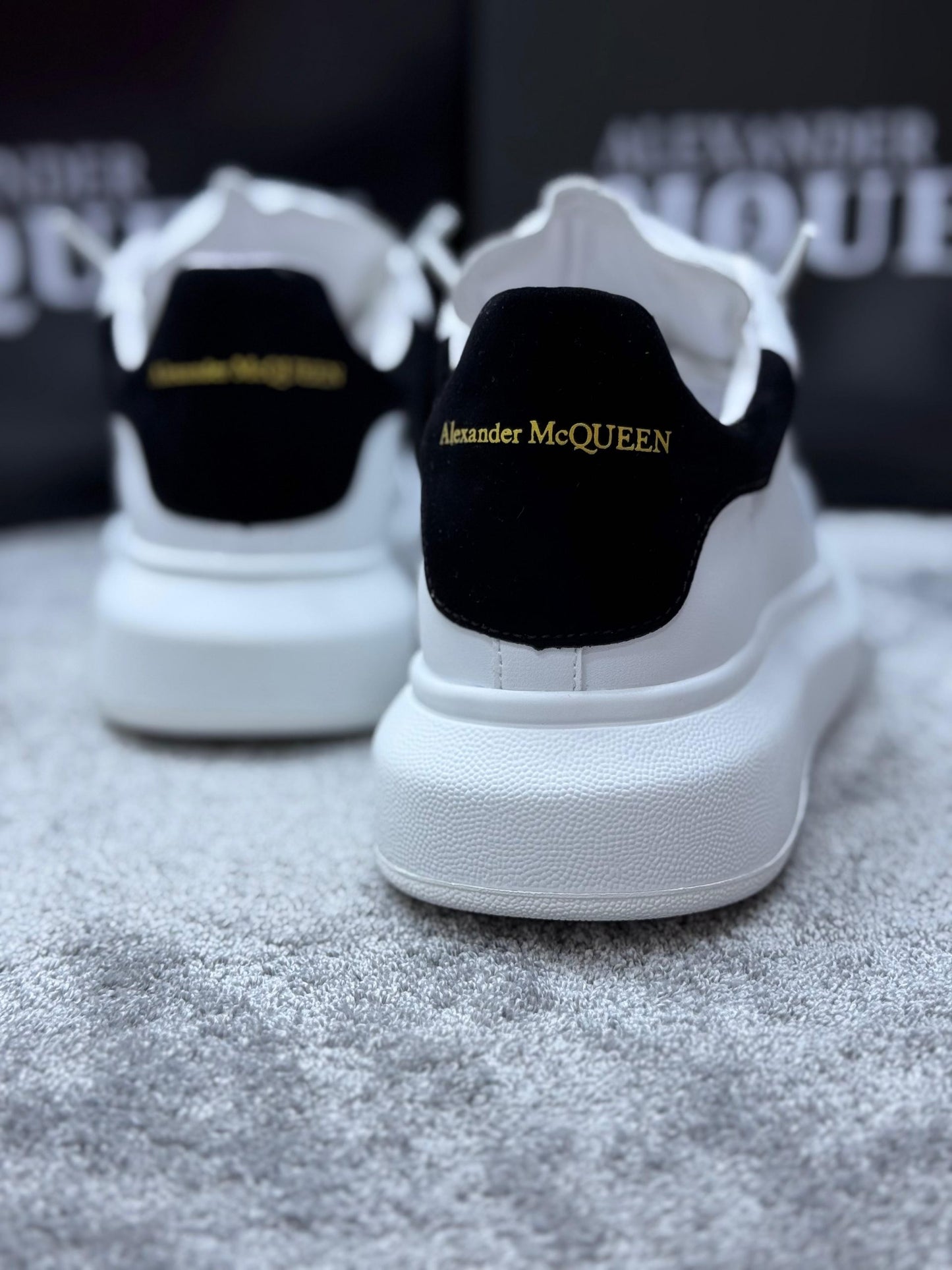 ALEXANDER MCQUEEN