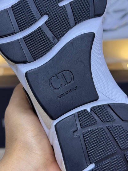DIOR B22 BLANCAS REFLECTANTE