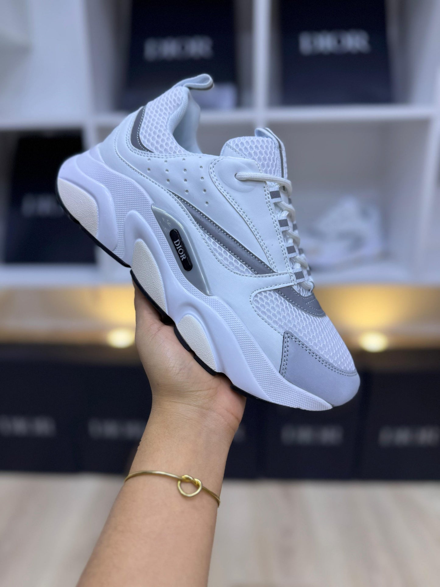 DIOR B22 BLANCAS REFLECTANTE