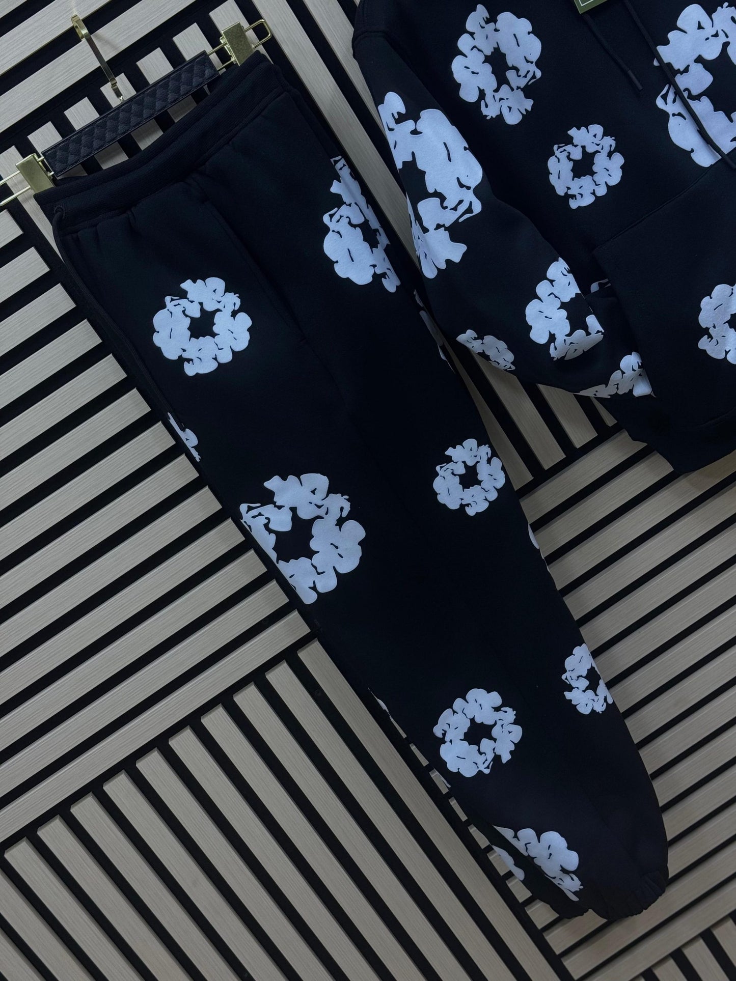 Chándal DENIM TEARS Máxima calidad “negro”