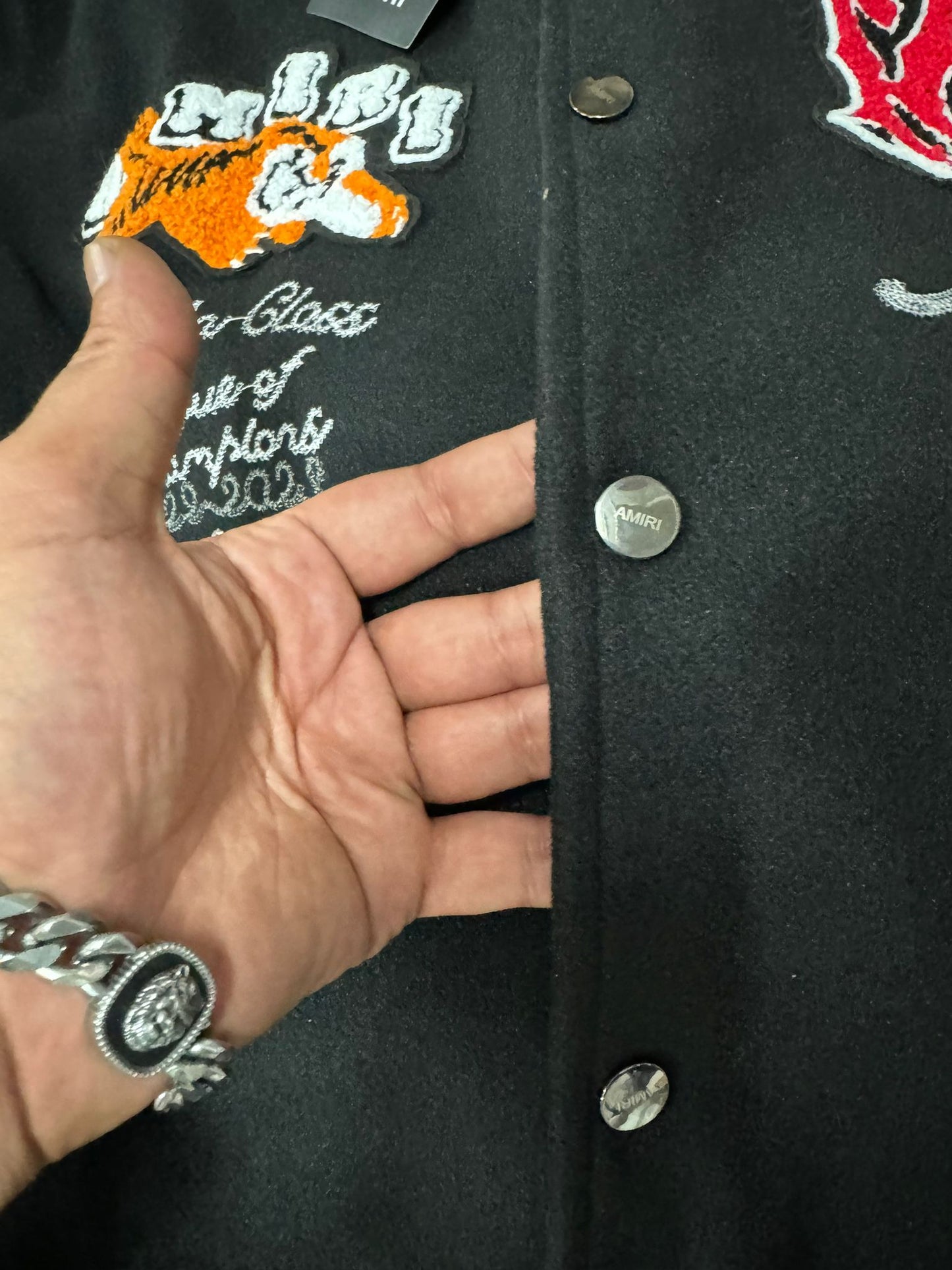 Chaqueta Amiri Negra Tigre