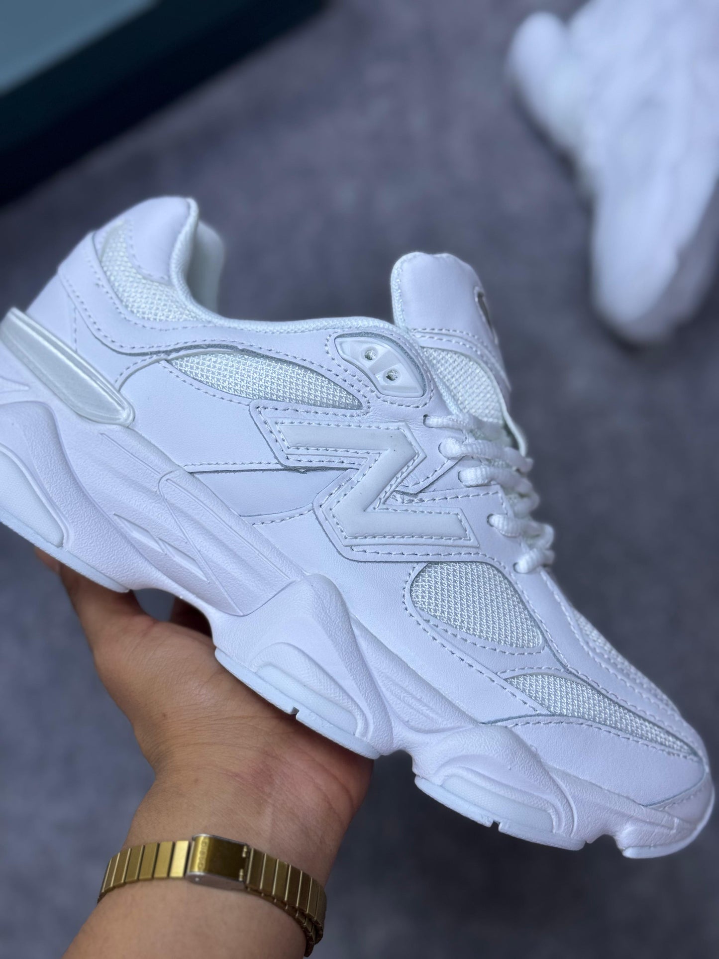 NEW BALANCE 9060 (Blanco)