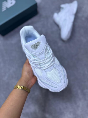 NEW BALANCE 9060 (Blanco)