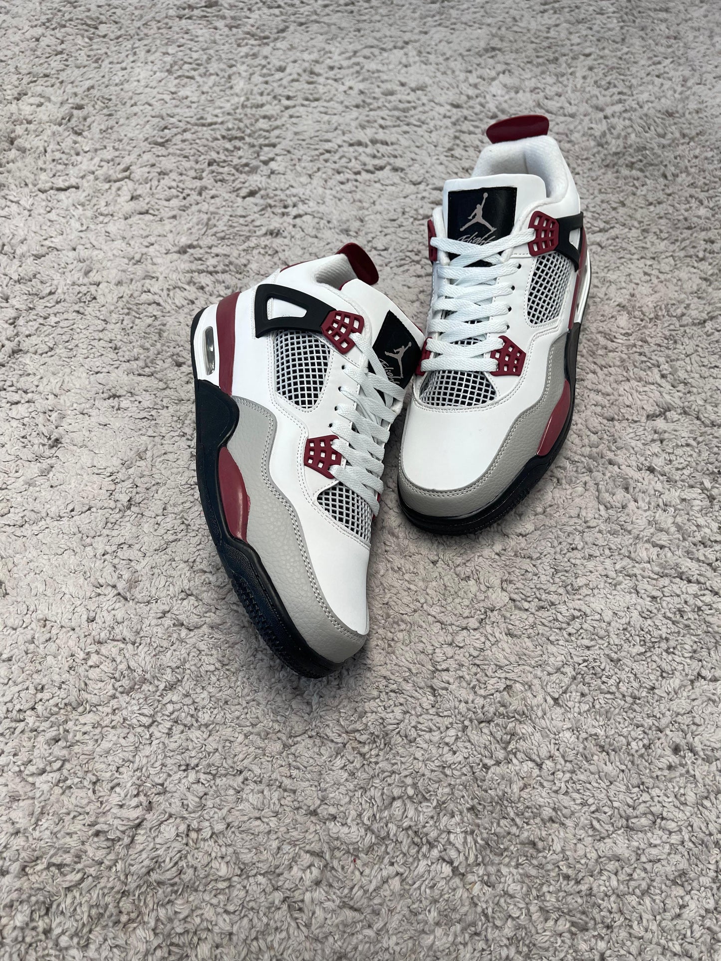 Jordan 4