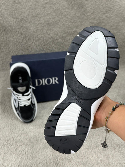 Dior B30 Blanco y Negro