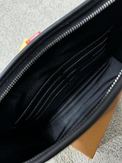 Neceser Louis Vuitton hombre